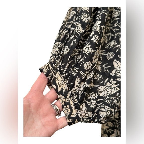 ⚡️ 100% Cotton Black and Cream Floral Maxi Dress With Pockets - Picture 15 of 16